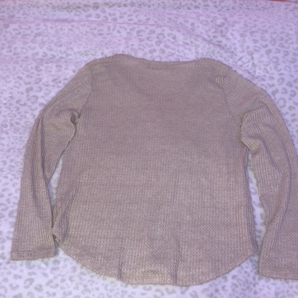 From altered state color is tan size is M - Picture 2 of 3